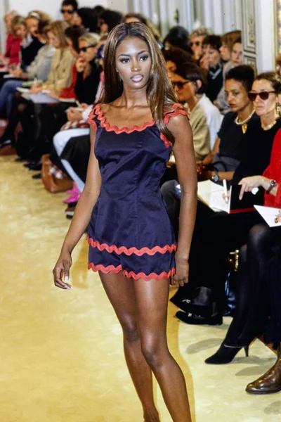 Look 39